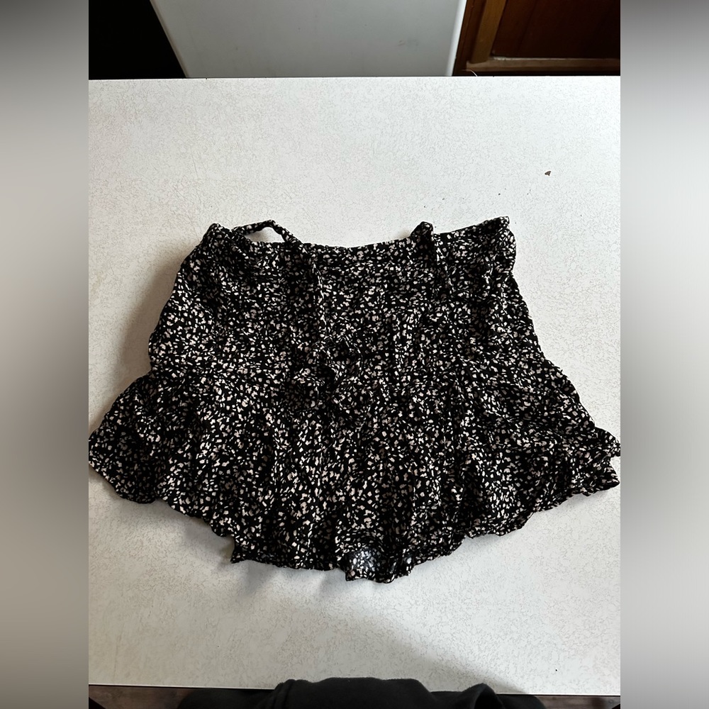 Women’s Ruffle Skirt